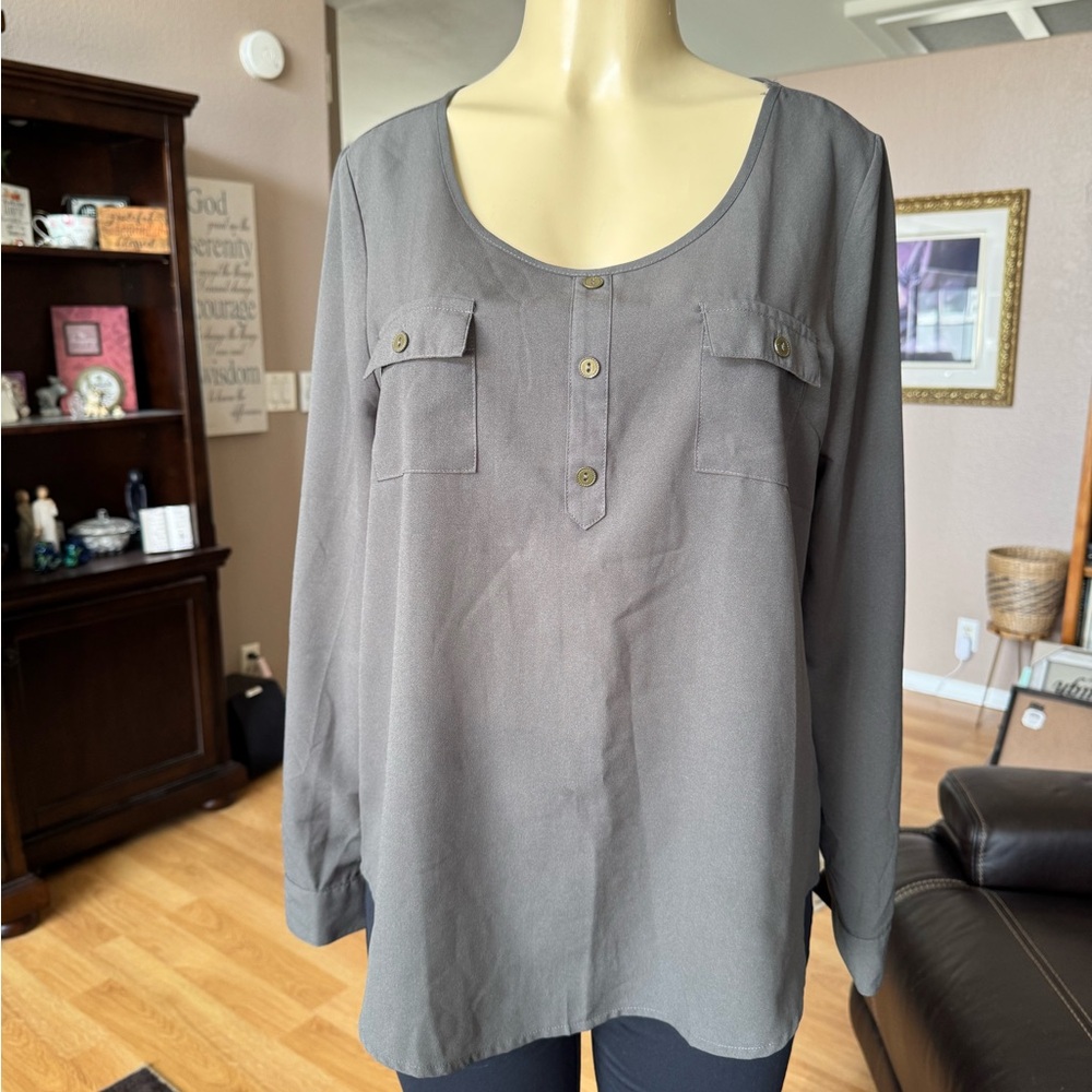 Miss Daisy olive green long roll tab sleeves blouse-size L